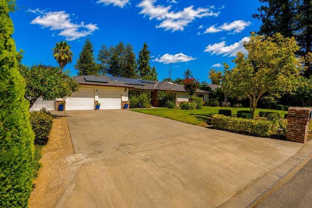 6308 N Lead Avenue, Fresno, CA 93711