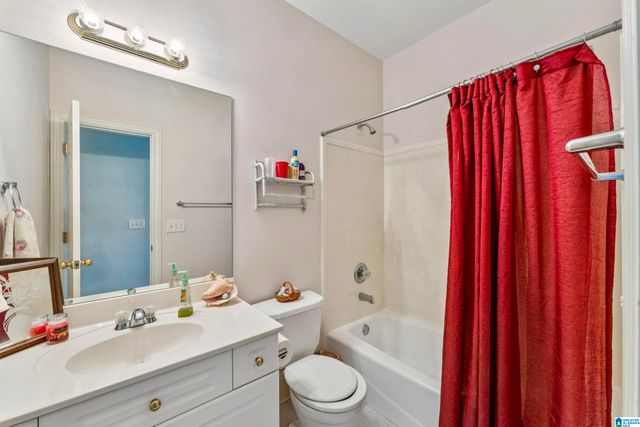 1030 HERMITAGE CIRCLE, Birmingham, AL 35242