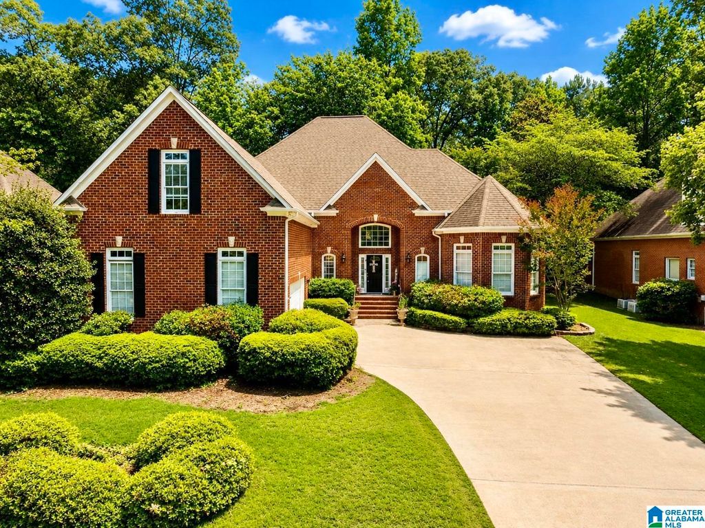 1030 HERMITAGE CIRCLE, Birmingham, AL 35242