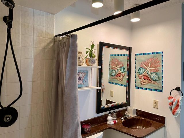 1592 Springside Drive, Weston, FL 33326