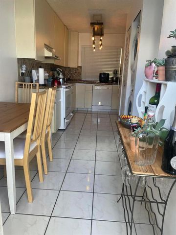 1592 Springside Drive, Weston, FL 33326