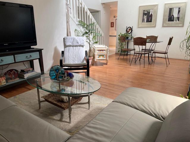 1592 Springside Drive, Weston, FL 33326