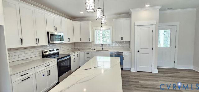 216 Millstone Way, Warsaw, VA 22572
