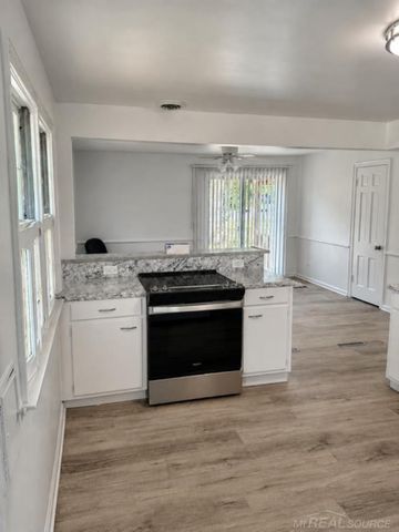 1380 W. Bemis Road, Saline, MI 48176
