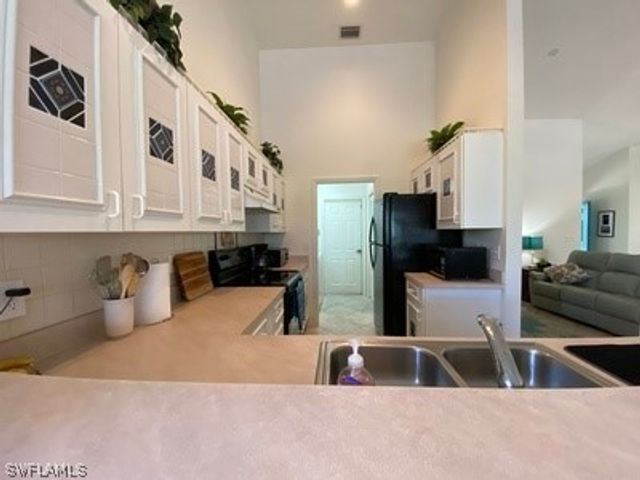 920 Belville BLVD, Naples, FL 34104