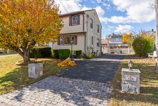 425 Wiklund Avenue, Stratford, CT 06614