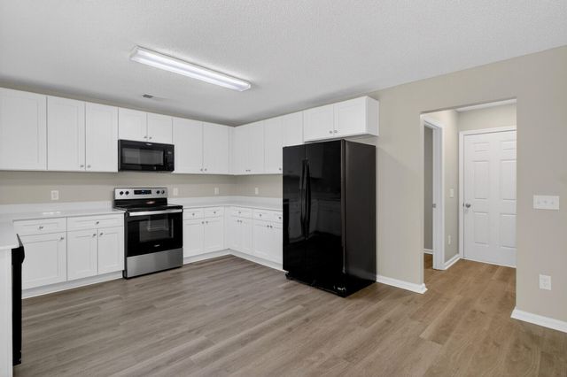 1016 Deerberry Road, Goose Creek, SC 29445