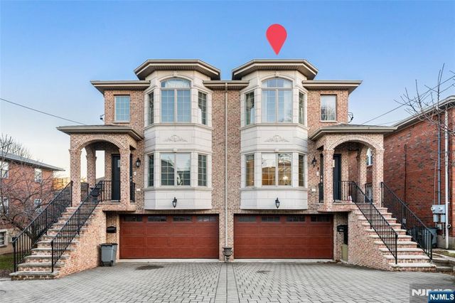 220B Glen Avenue, Palisades Park, NJ 07650