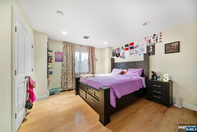 220B Glen Avenue, Palisades Park, NJ 07650