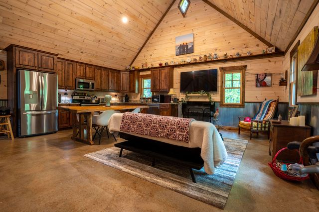 15 Sassafras Trail, Rising Fawn, GA 30738