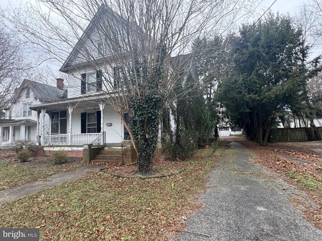 216 W 8TH ST, Laurel, DE 19956