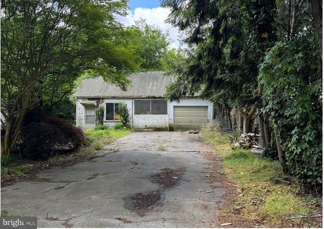 216 W 8TH ST, Laurel, DE 19956