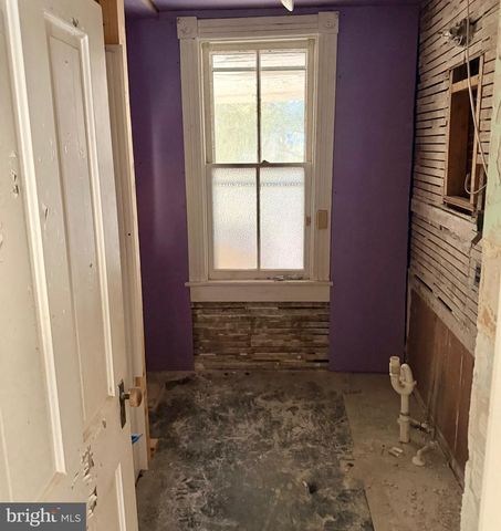 216 W 8TH ST, Laurel, DE 19956