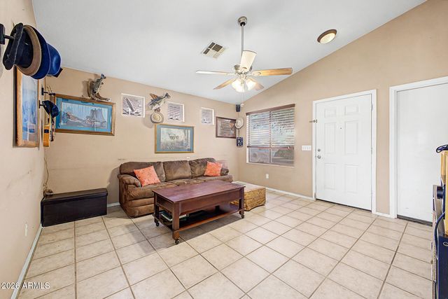 1096 E GRAHAM Lane, Apache Junction, AZ 85119