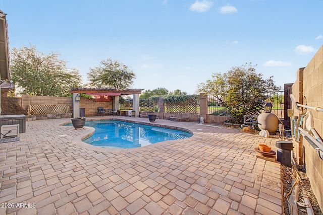 1096 E GRAHAM Lane, Apache Junction, AZ 85119