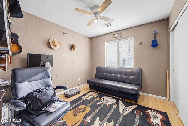 1096 E GRAHAM Lane, Apache Junction, AZ 85119
