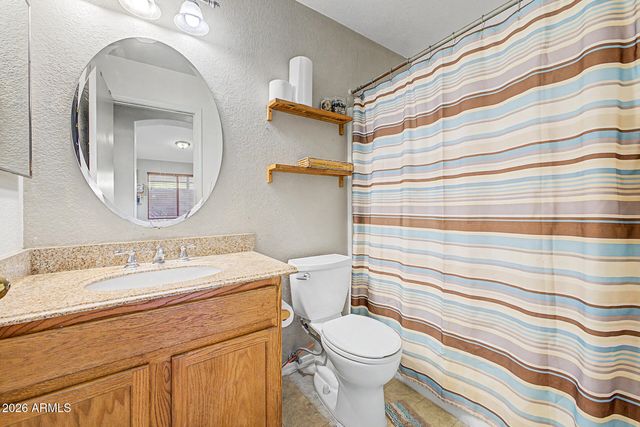 1096 E GRAHAM Lane, Apache Junction, AZ 85119