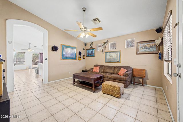 1096 E GRAHAM Lane, Apache Junction, AZ 85119