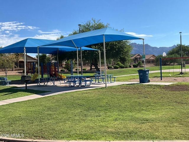 1096 E GRAHAM Lane, Apache Junction, AZ 85119