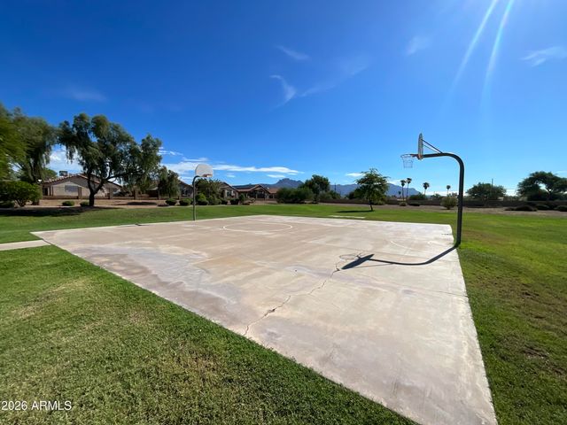 1096 E GRAHAM Lane, Apache Junction, AZ 85119