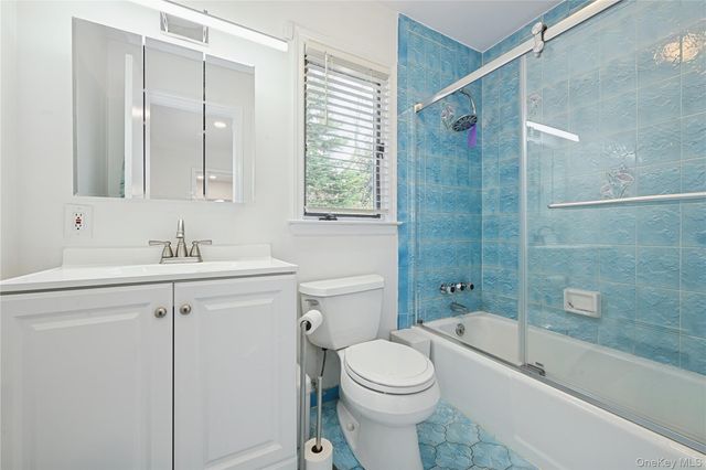 109 Longworth Avenue, Woodmere, NY 11598