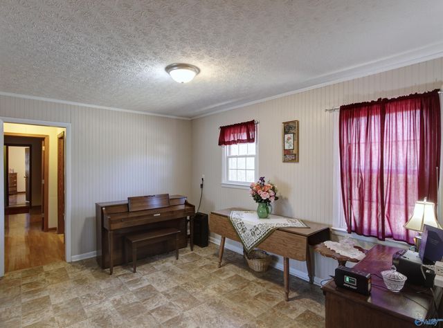 15277 Sanderson Road, Harvest, AL 35749