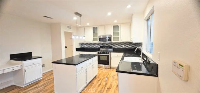 23501 Mountain Breeze, Murrieta, CA 92562