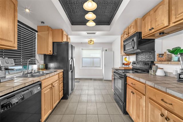 22599 SW 65th Avenue, Boca Raton, FL 33428