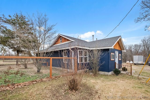 19037 County Road 502, Colcord, OK 74338