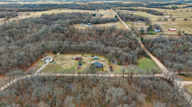 19037 County Road 502, Colcord, OK 74338