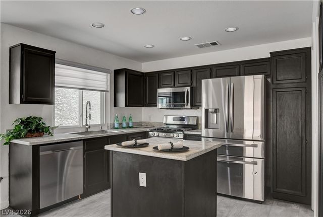 1837 Sierra Valley Way, Las Vegas, NV 89128