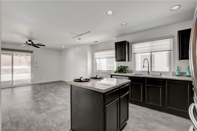 1837 Sierra Valley Way, Las Vegas, NV 89128