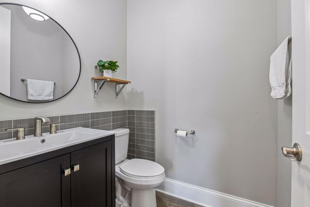 6030 Jewel Lane N, Plymouth, MN 55446