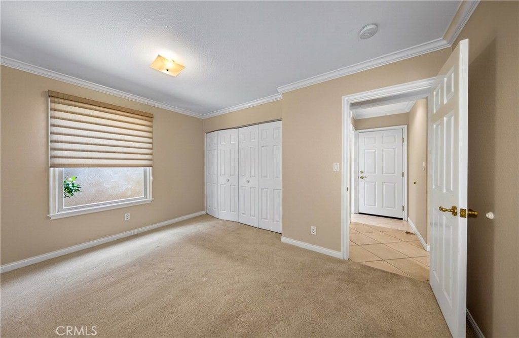 Image 18 of property listing at 17 W Palm Lane, Redlands, CA 92373