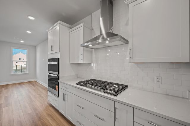 782 Blueway Avenue, Summerville, SC 29486