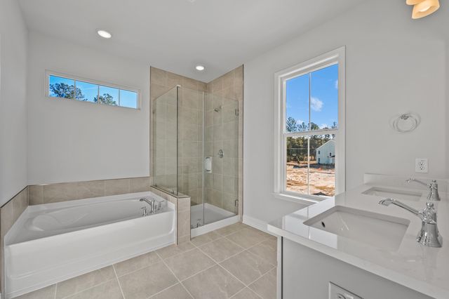 782 Blueway Avenue, Summerville, SC 29486