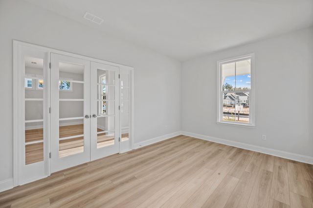 782 Blueway Avenue, Summerville, SC 29486