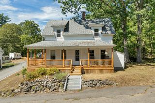 9 High Street, Wolfeboro, NH 03894