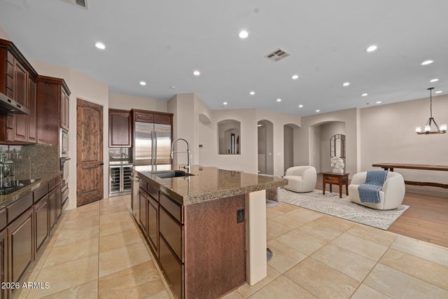 2334 E Samantha Way, Phoenix, AZ 85042