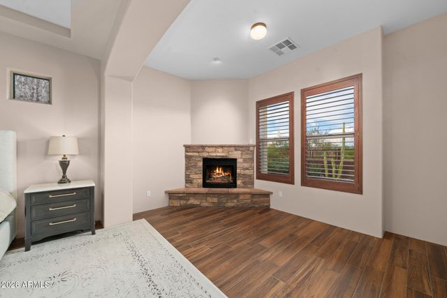 2334 E Samantha Way, Phoenix, AZ 85042