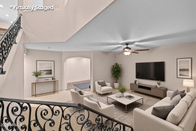 2334 E Samantha Way, Phoenix, AZ 85042