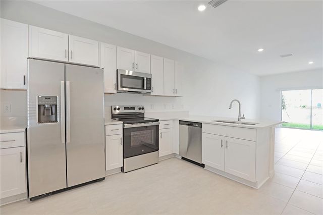 16515 SAN NICOLA PLACE, Bradenton, FL 34211