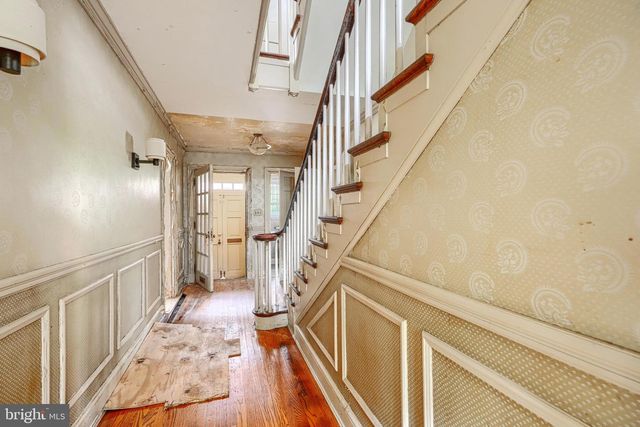15 W COLD SPRING LN, Baltimore, MD 21210