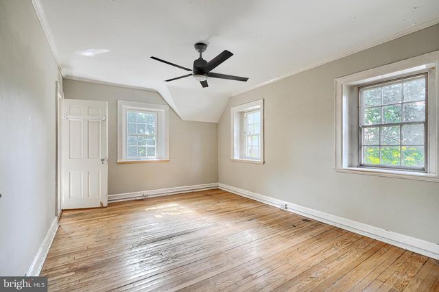 15 W COLD SPRING LN, Baltimore, MD 21210