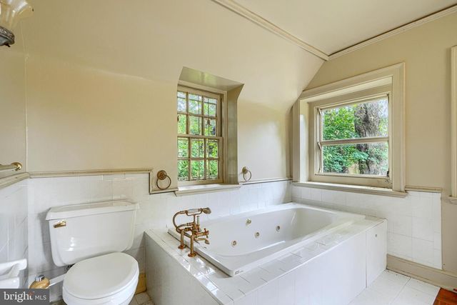 15 W COLD SPRING LN, Baltimore, MD 21210
