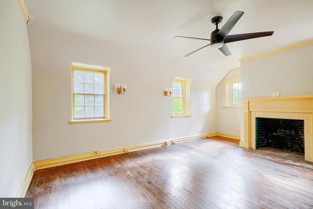 15 W COLD SPRING LN, Baltimore, MD 21210