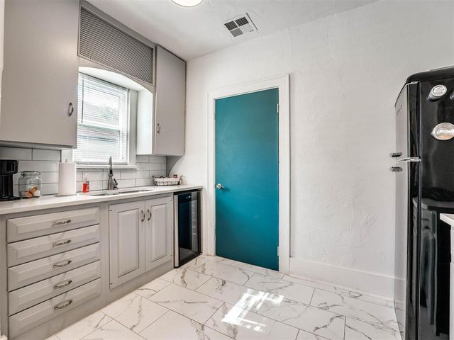 3627 N Shartel Avenue, Oklahoma City, OK 73118