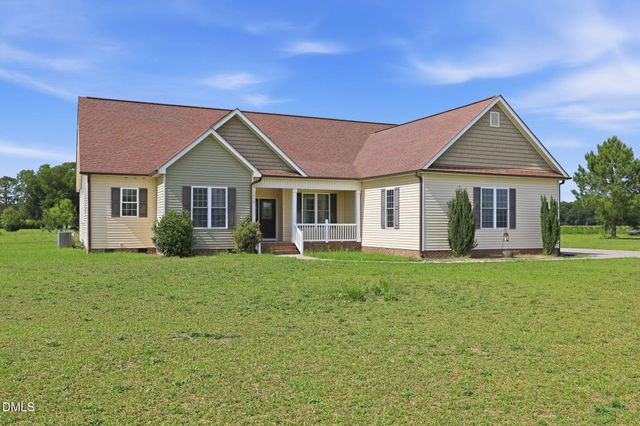 1293 Titan Roberts Road, Lillington, NC 27546