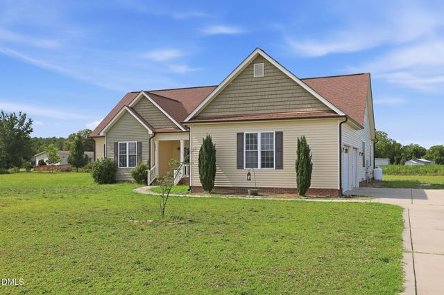 1293 Titan Roberts Road, Lillington, NC 27546