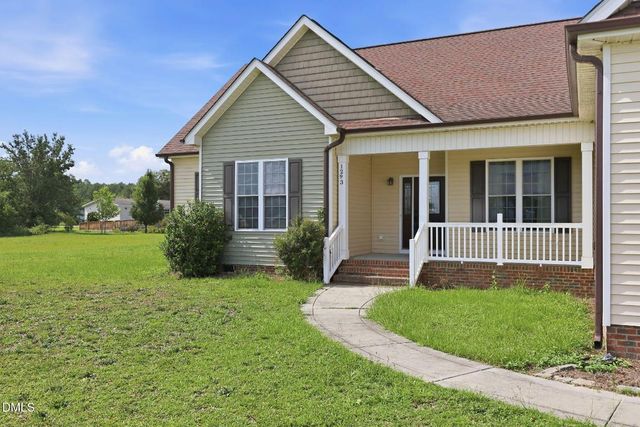 1293 Titan Roberts Road, Lillington, NC 27546